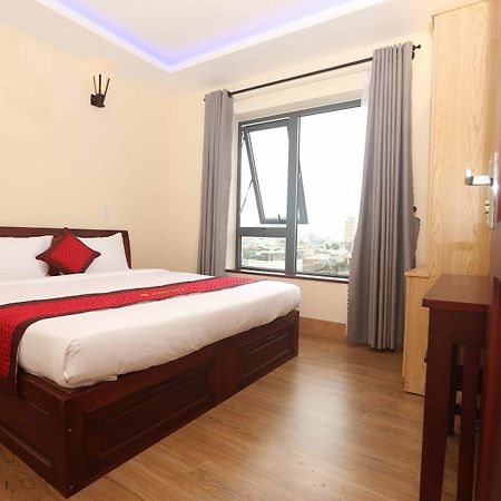Stars Hotel Da Nang Bagian luar foto