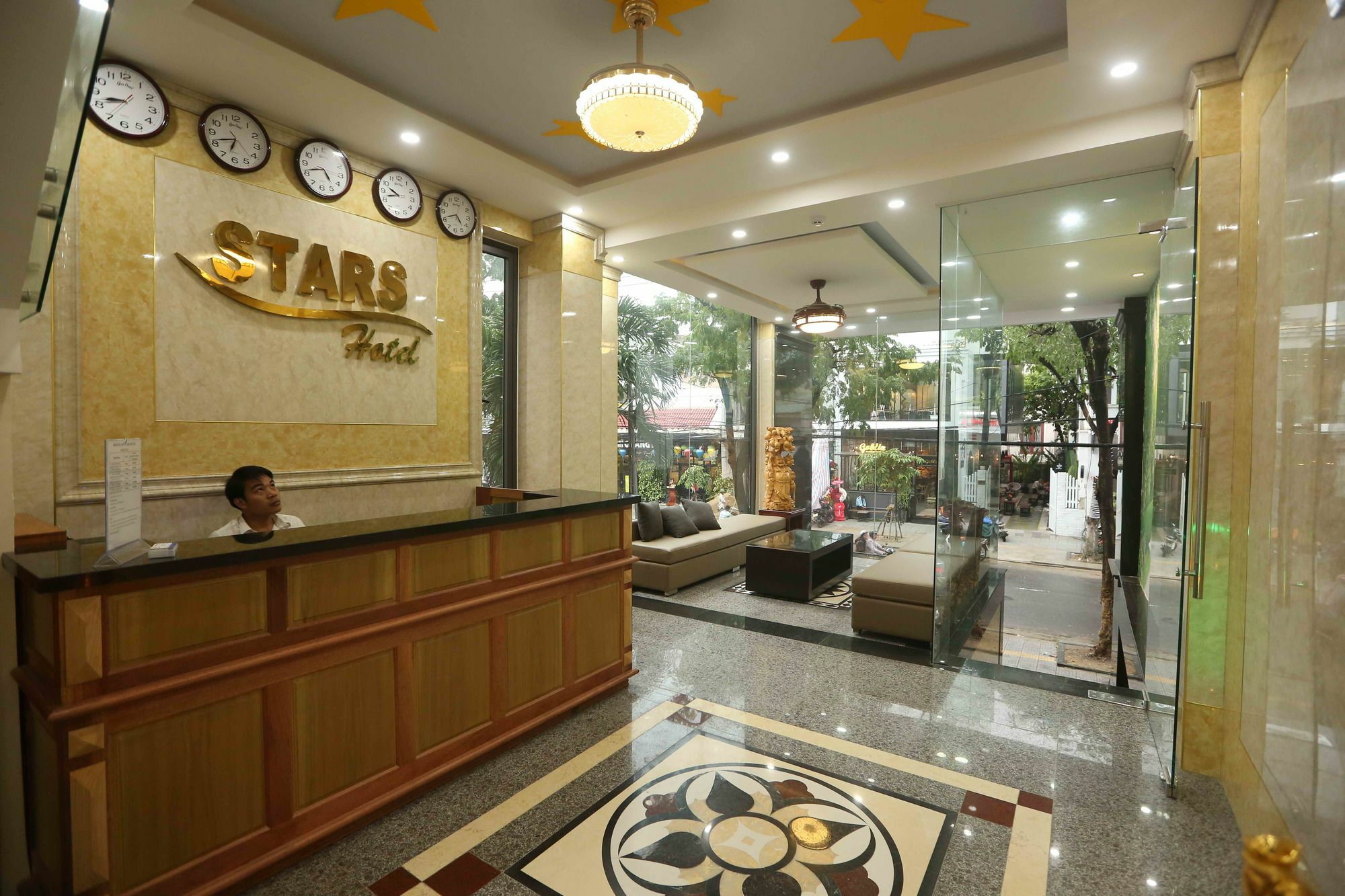 Stars Hotel Da Nang Bagian luar foto