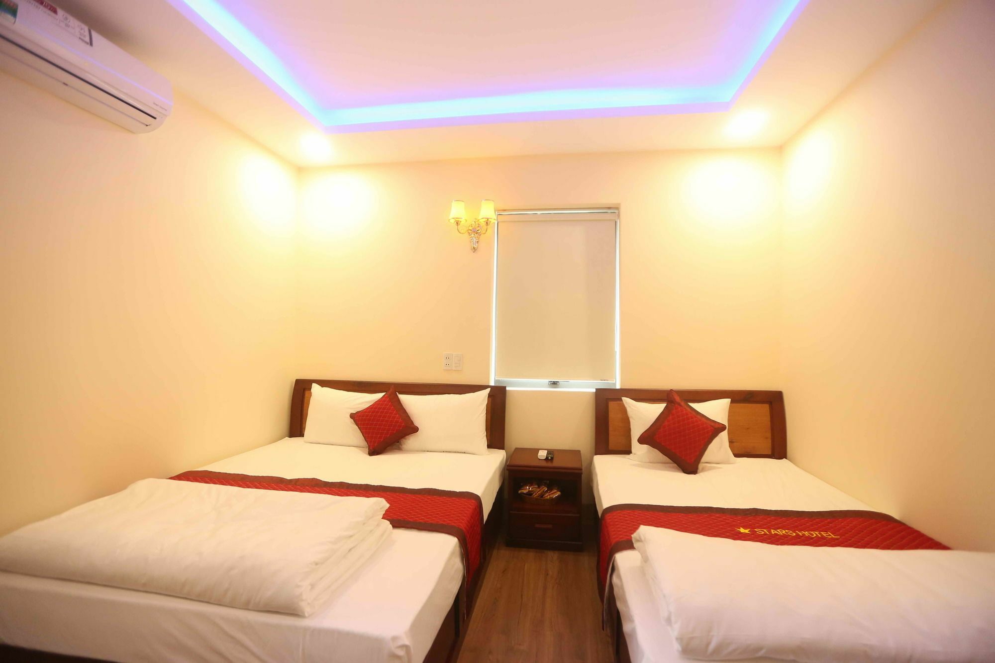 Stars Hotel Da Nang Bagian luar foto